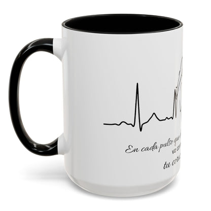 Nurse & Mom Tribute Coffee Mug – "Va conmigo, mamá, en mi corazón tu latido"