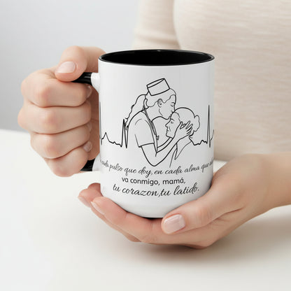 Nurse & Mom Tribute Coffee Mug – "Va conmigo, mamá, en mi corazón tu latido"